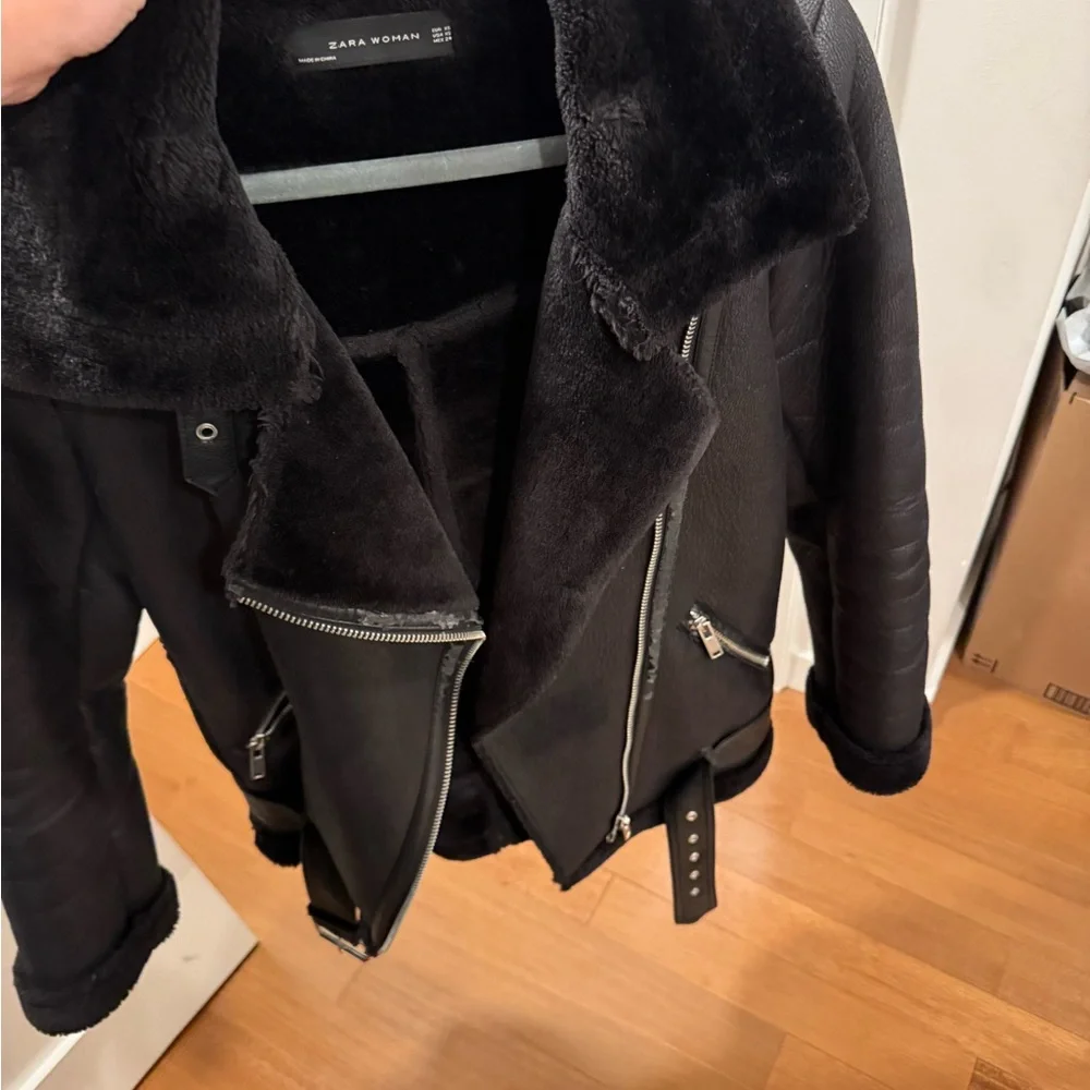 Zara Black Coat with Shearling Trim - Picture 4 of 5